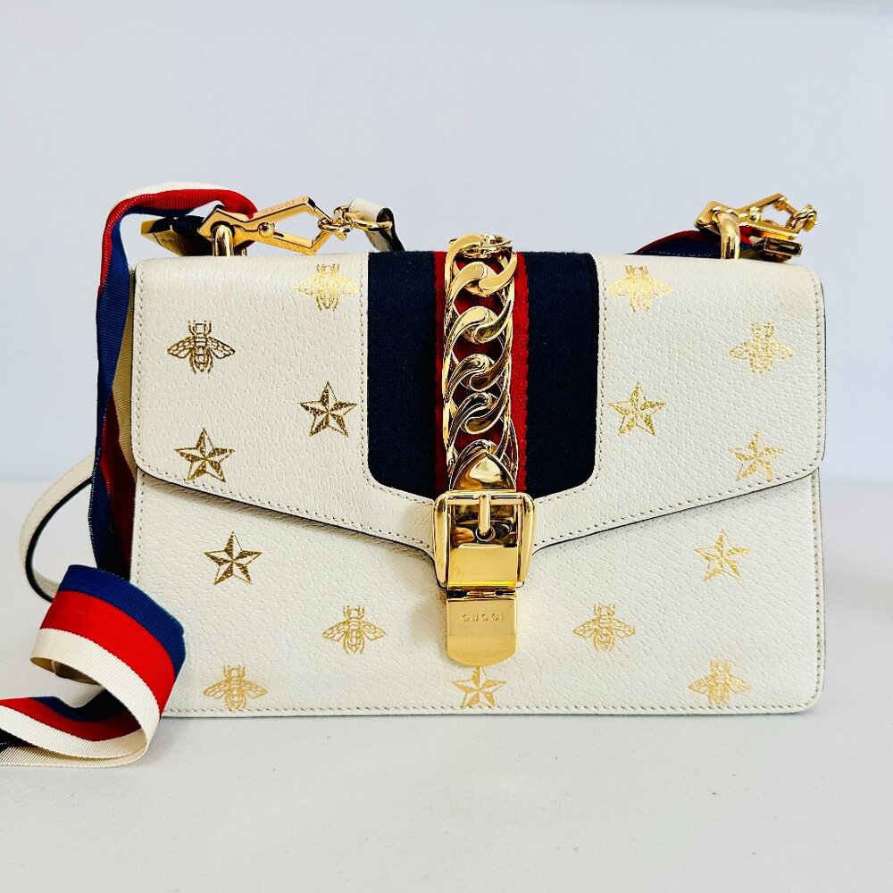 GUCCI SYLVIE TEXTURED CALFSKIN BEE STAR PRINT SHOULDER BAG MYSTIC WHITE ITALY